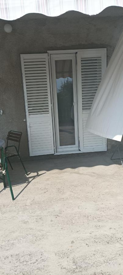 Feel Good Apartment Banjol Exterior foto